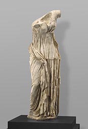 <p><strong>Torso of a Draped Female</strong></p> <p>Gallery S104A</p>